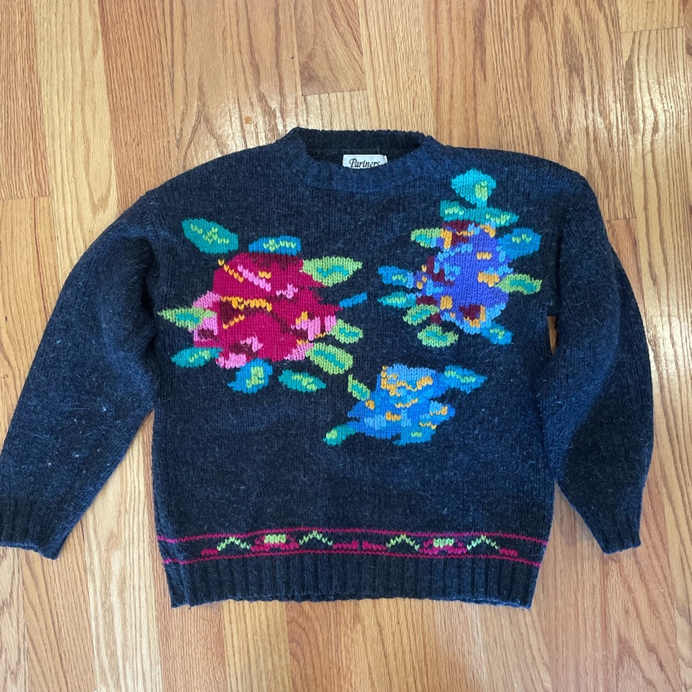 Vintage Floral Knit Sweater